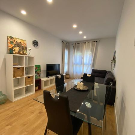 Apartamento Estelar Con Piscina Y Garaje Nervion Lägenhet Sevilla Exteriör bild