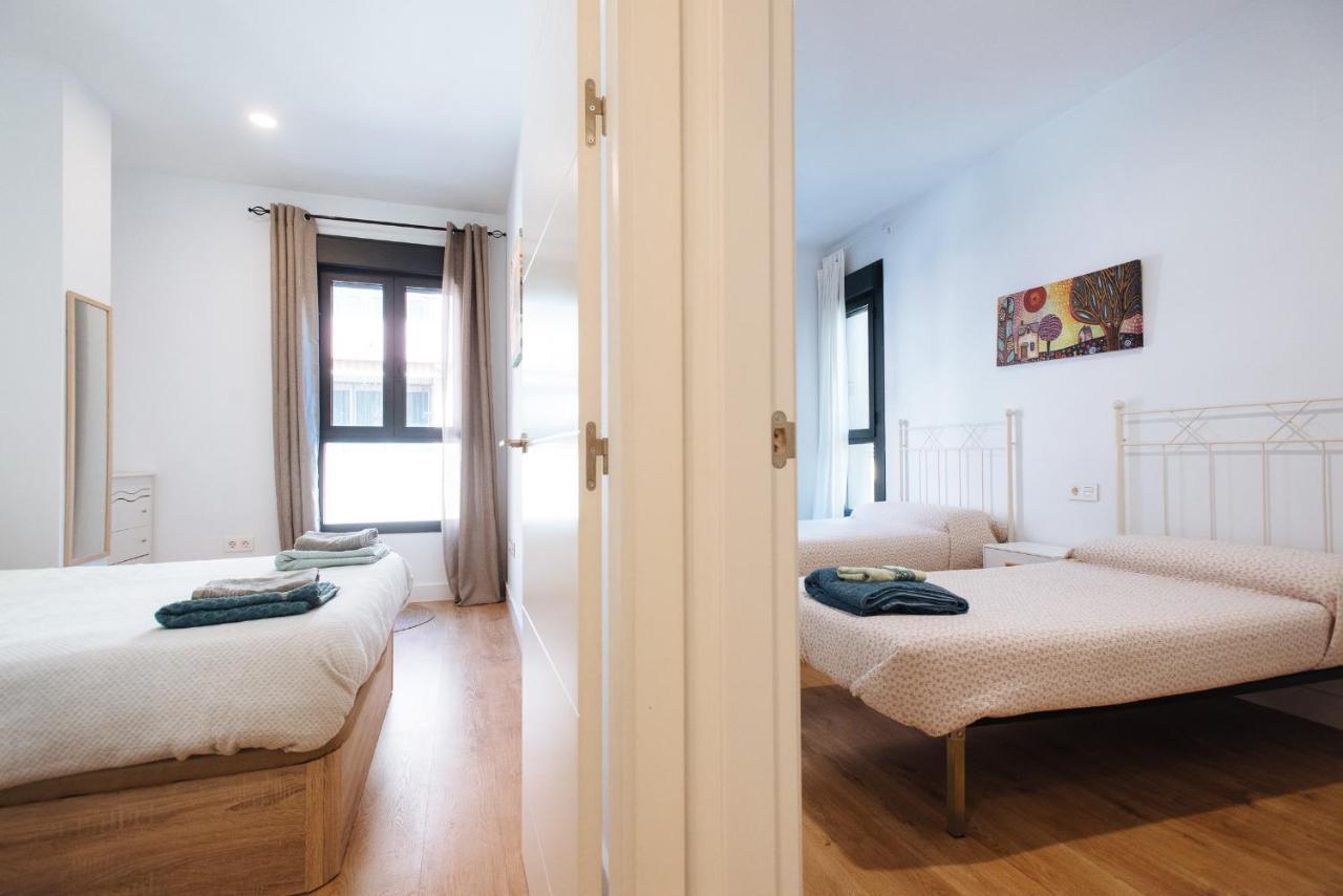 Apartamento Estelar Con Piscina Y Garaje Nervion Lägenhet Sevilla Exteriör bild